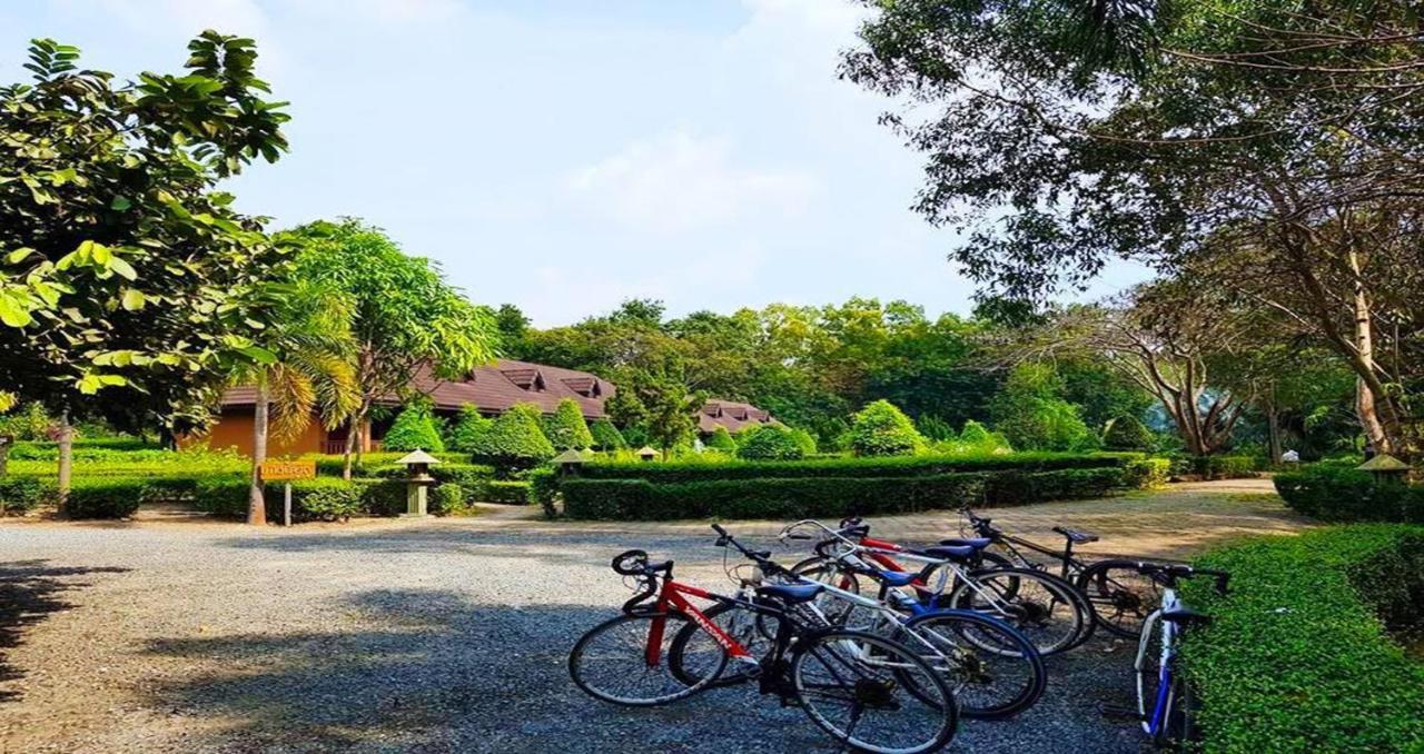 Kirirom Hillside Resort コンポンスプー エクステリア 写真
