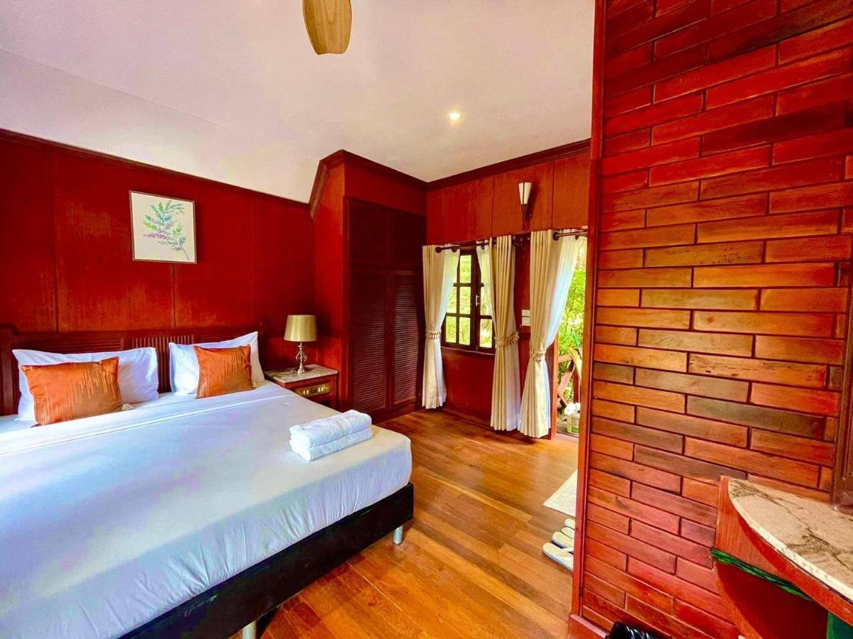 Kirirom Hillside Resort コンポンスプー エクステリア 写真