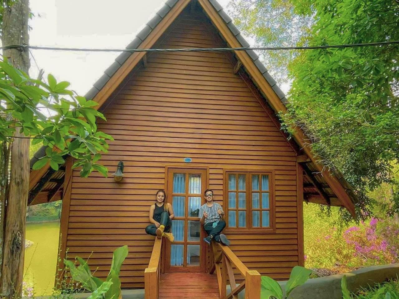 Kirirom Hillside Resort コンポンスプー エクステリア 写真